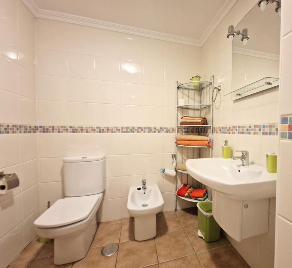 Apartment In 2 La Tejita
